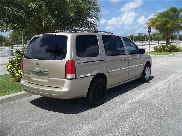 Buick Terraza 2005 photo 1