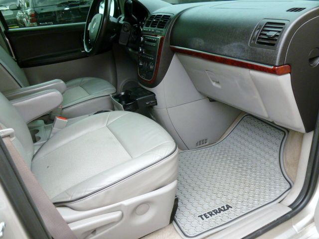 Buick Terraza 2005 photo 1