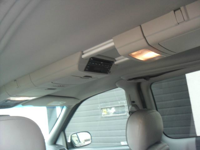 Buick Terraza 2005 photo 2