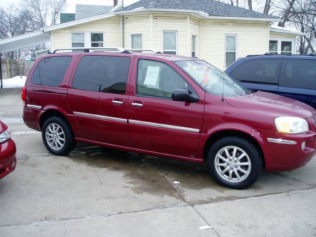 Buick Terraza All The Whistlesbells MiniVan