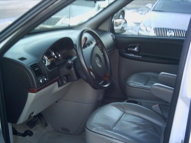 Buick Terraza 2006 photo 1