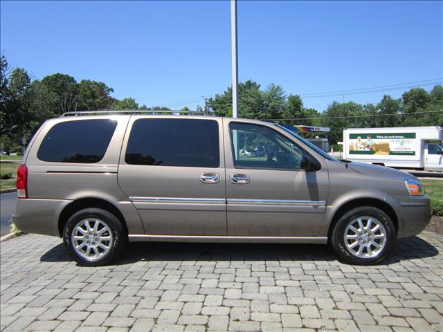 Buick Terraza 2006 photo 2