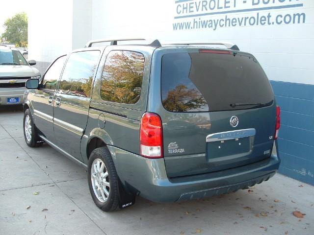 Buick Terraza 2006 photo 2