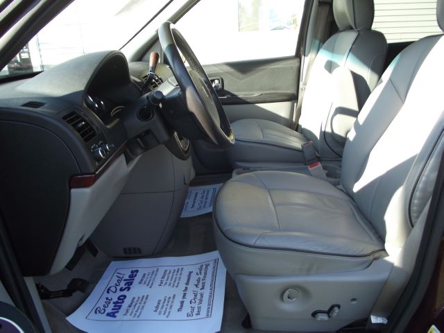 Buick Terraza 2006 photo 2