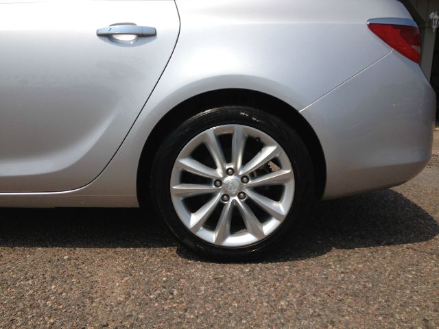 Buick Verano 2012 photo 4