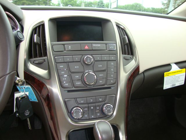 Buick Verano 2013 photo 5