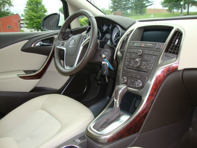 Buick Verano 2013 photo 7