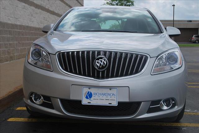 Buick Verano 2013 photo 1