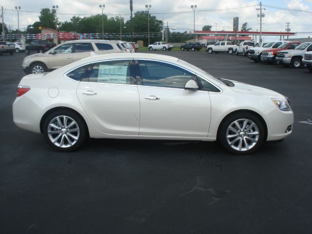 Buick Verano 2013 photo 5