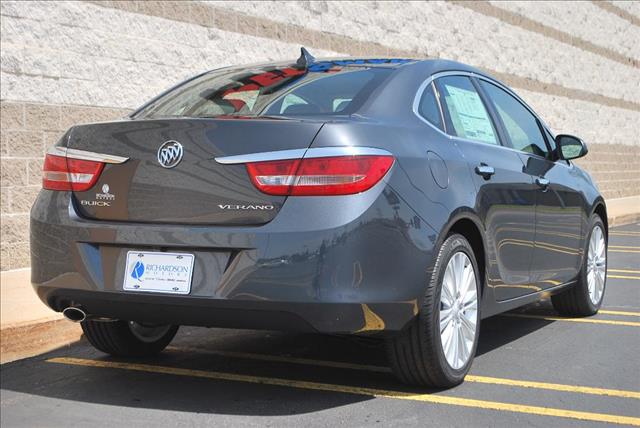 Buick Verano 2013 photo 1