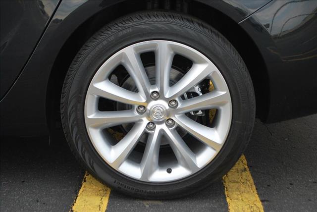 Buick Verano 2013 photo 16