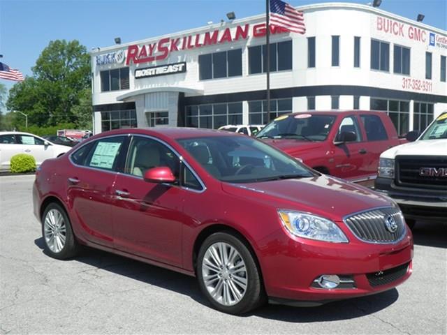 Buick Verano 2013 photo 1