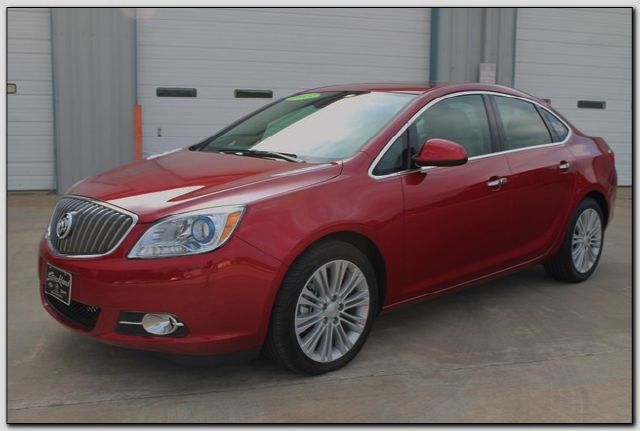 Buick Verano 2013 photo 12