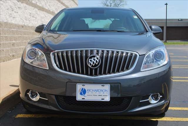 Buick Verano 2013 photo 2