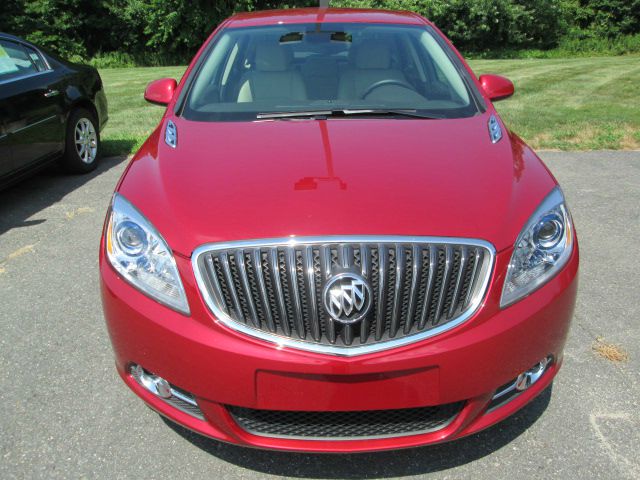 Buick Verano 2013 photo 3