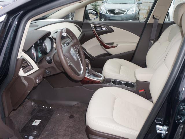 Buick Verano 2013 photo 3