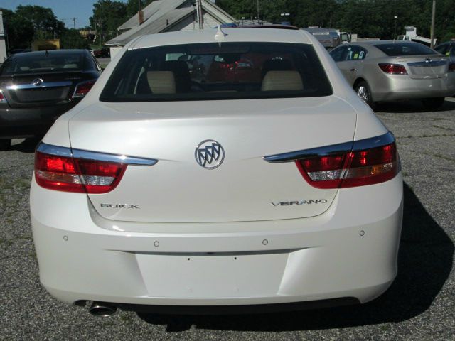 Buick Verano 2013 photo 2