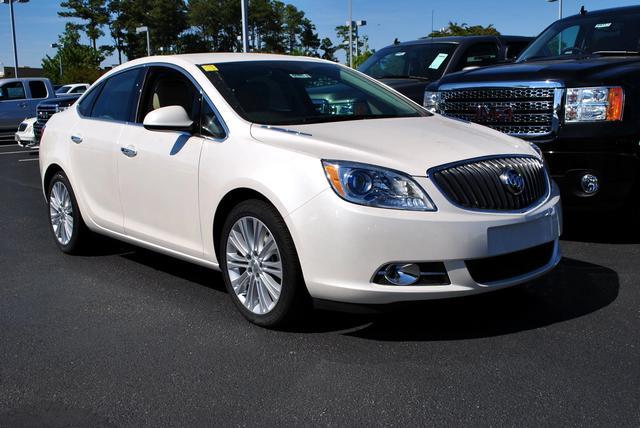 Buick Verano 2013 photo 3