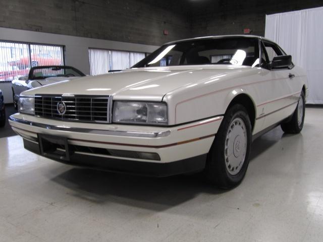 Cadillac Allante 1990 photo 5