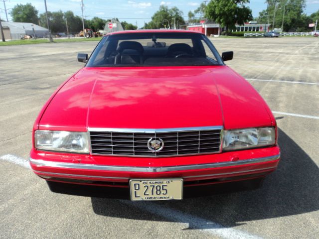 Cadillac Allante 1992 photo 2