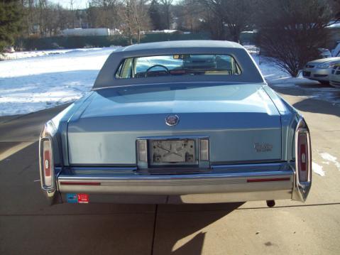 Cadillac Brougham 1991 photo 1