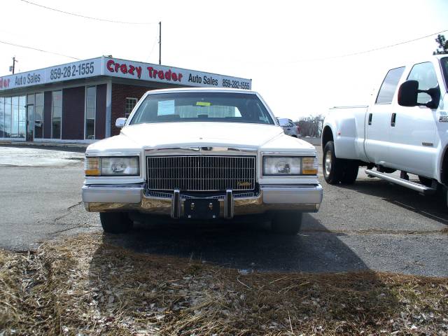 Cadillac Brougham 1991 photo 2