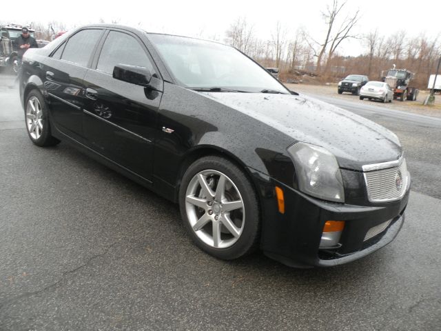 Cadillac CTS-V 2004 photo 4