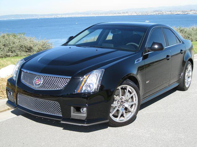 Cadillac CTS-V Base Sedan