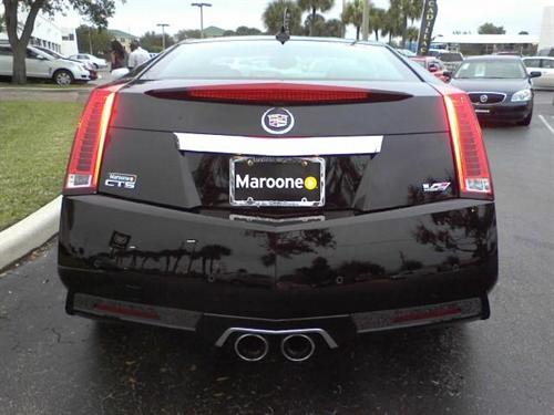 Cadillac CTS-V 2011 photo 3