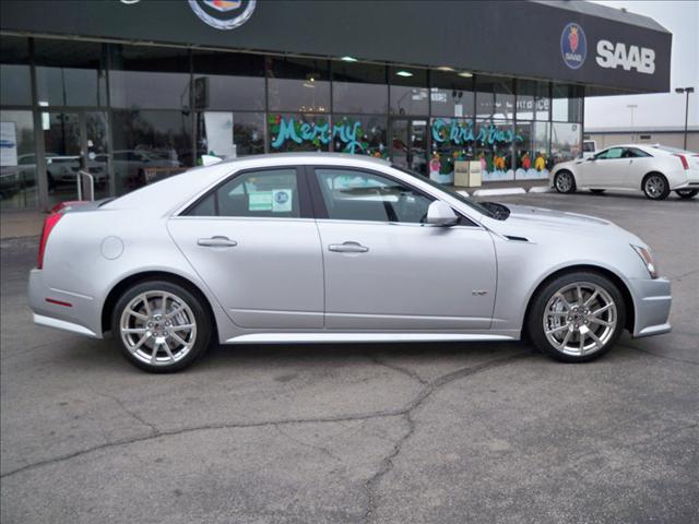 Cadillac CTS-V 2011 photo 1