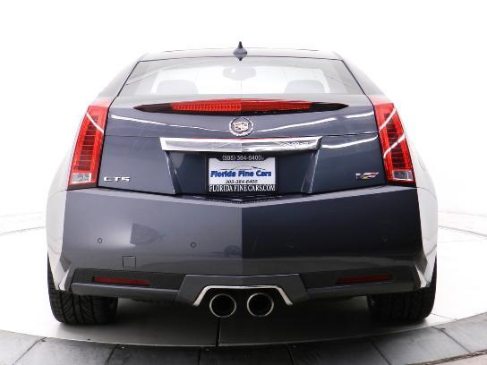 Cadillac CTS-V 2011 photo 3