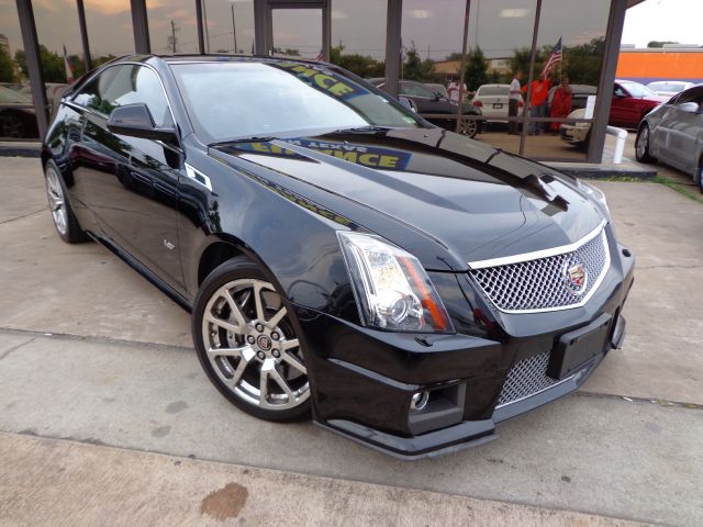 Cadillac CTS-V 2011 photo 3