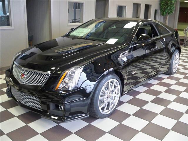 Cadillac CTS-V 2011 photo 1