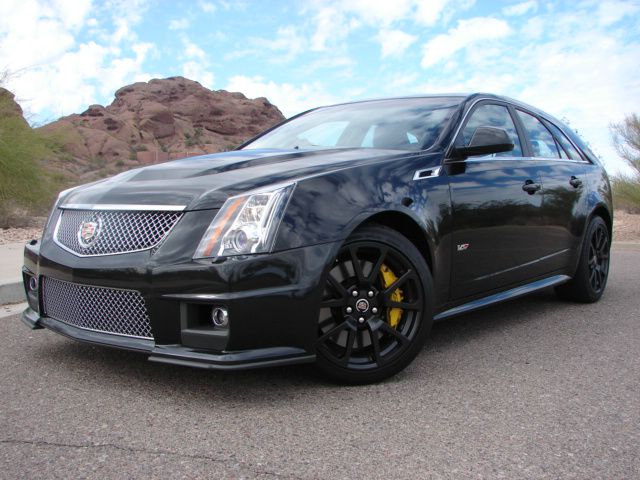 Cadillac CTS-V 2012 photo 4