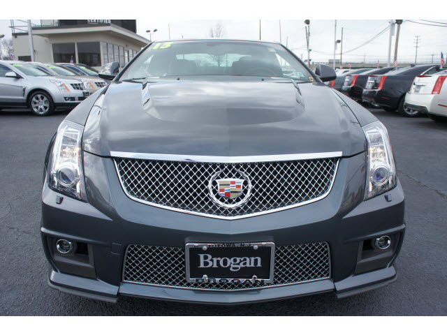 Cadillac CTS-V Base Unspecified