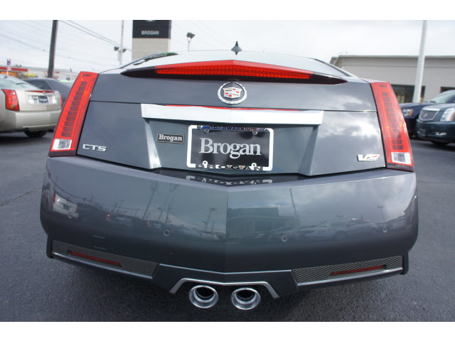 Cadillac CTS-V 2013 photo 5