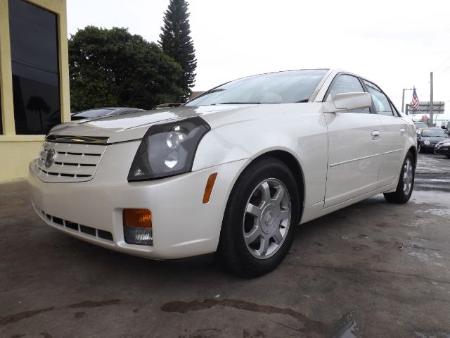 Cadillac CTS 2003 photo 4