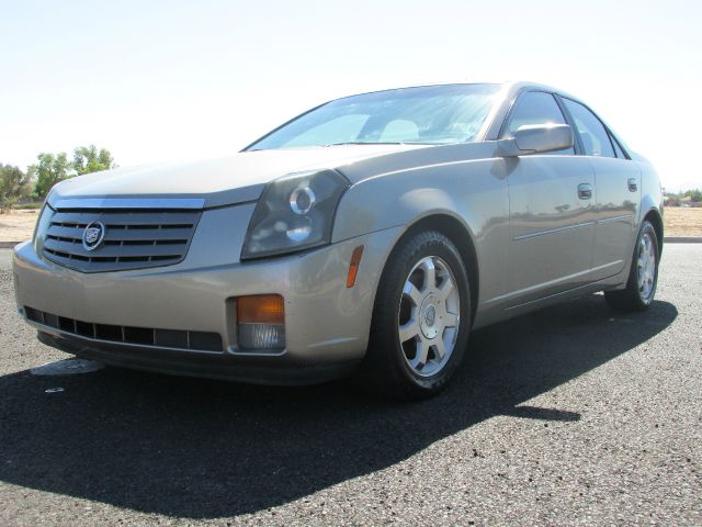 Cadillac CTS 2003 photo 2