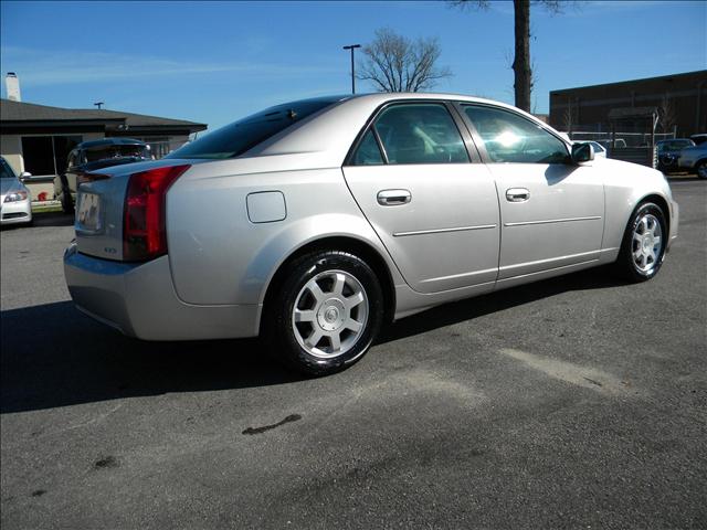 Cadillac CTS 2003 photo 3