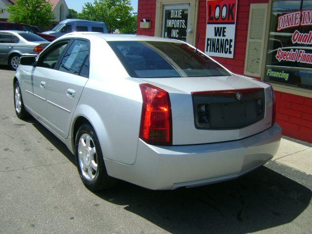 Cadillac CTS 2003 photo 2