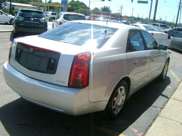 Cadillac CTS 2003 photo 3