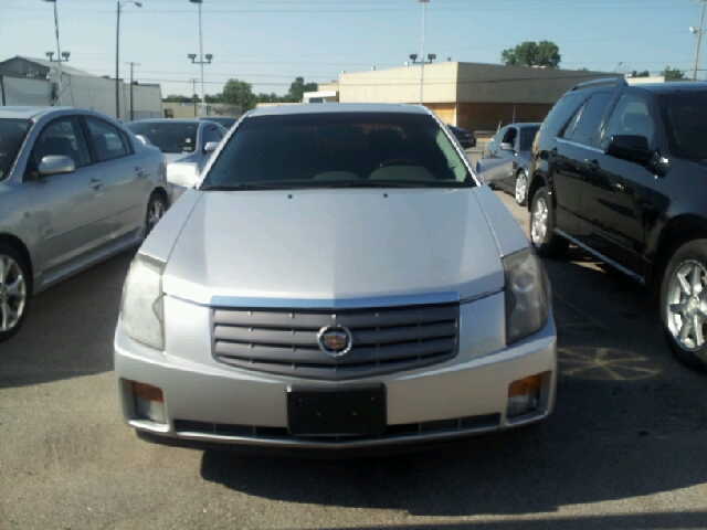 Cadillac CTS 2003 photo 1