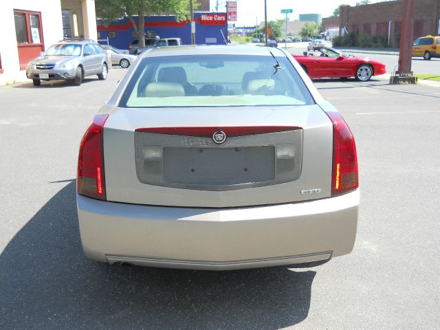 Cadillac CTS 2003 photo 4