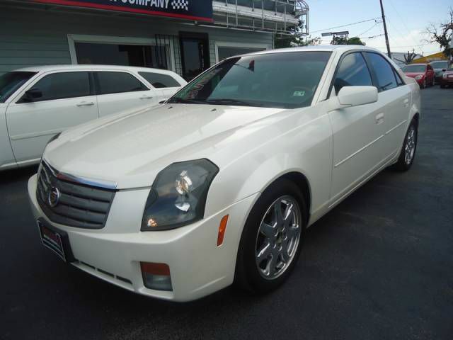 Cadillac CTS 2003 photo 1