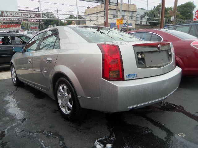 Cadillac CTS 2003 photo 1