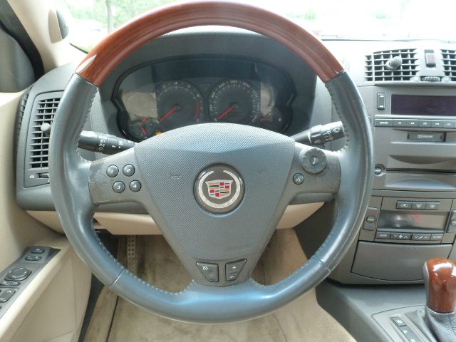 Cadillac CTS 2003 photo 22