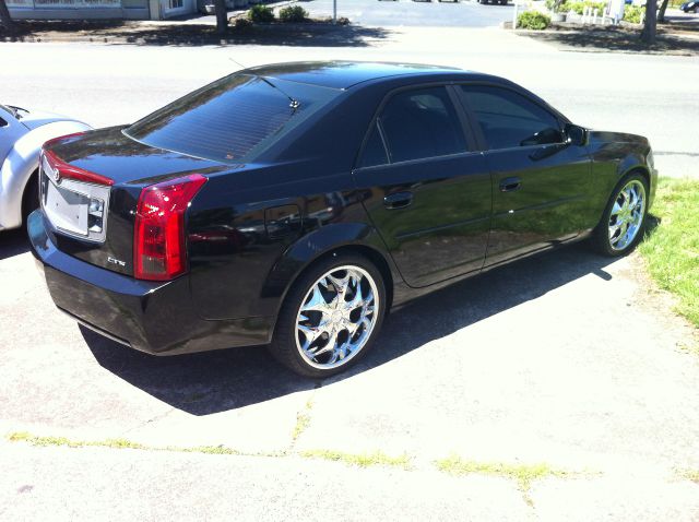 Cadillac CTS Base Sedan