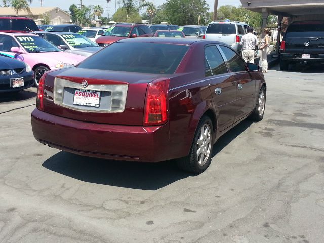 Cadillac CTS 2003 photo 2