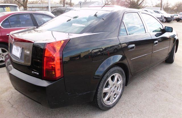 Cadillac CTS 2003 photo 4