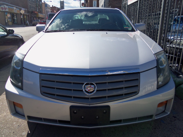 Cadillac CTS 2003 photo 1